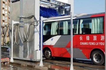 無(wú)人公交洗車(chē)機清洗效果怎么樣[隆茂鑫晟]